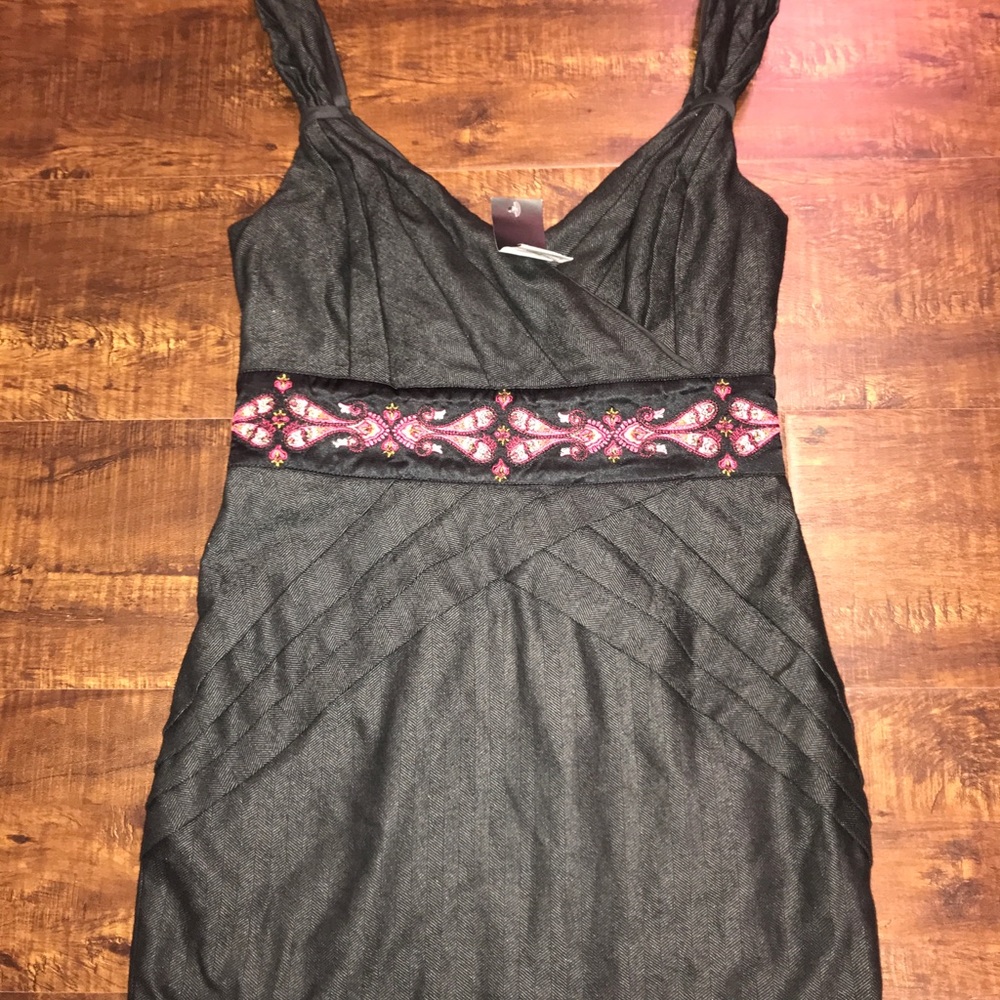 🎀BEBE DRESS🎀 - Picture 2 of 5